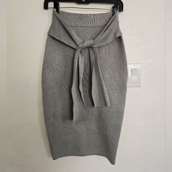 Sheike Tie Waist Gray Knitted Pencil Skirt Size Small - Picture 1 of 7